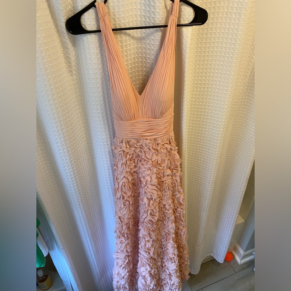 Aidan Mattox size 6 floor length gown